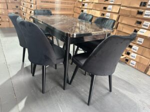 High Gloss Dining Table and Chairs