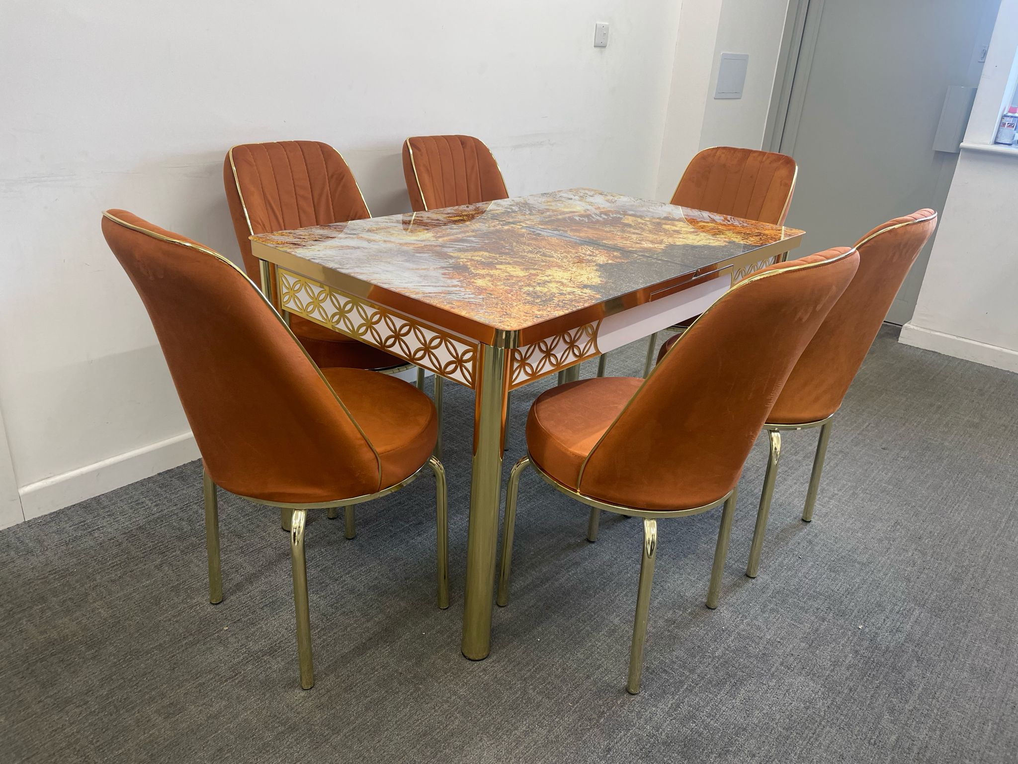 Higl Glass Dining Set